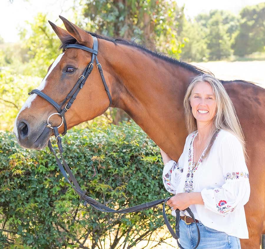 about-melody-oak-farm-leslie